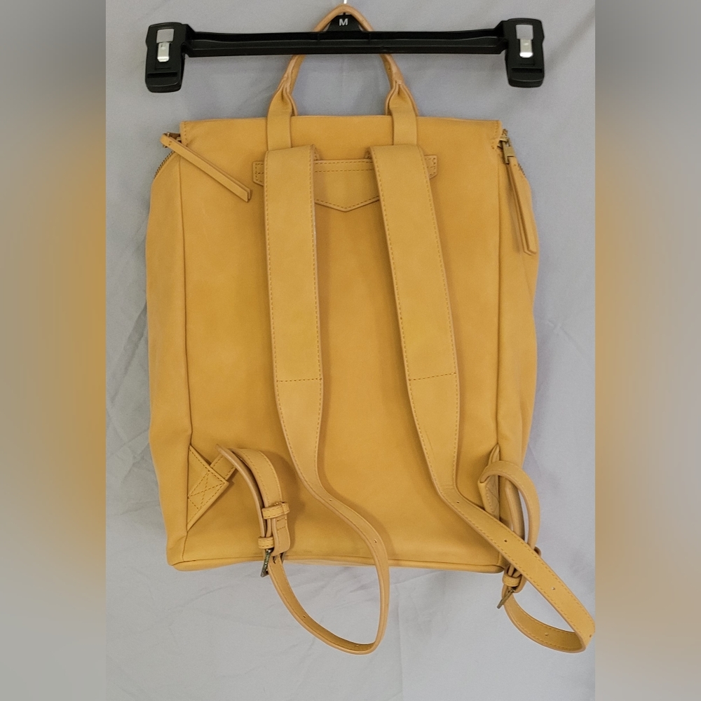 Universal Thread Backpack - image 2